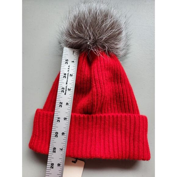 NWT Amicale Cashmere CHUNKY RIBBED CASHMERE HAT With FUR POM Red - Picture 8 of 8
